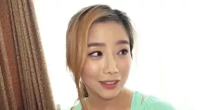 1742952 1